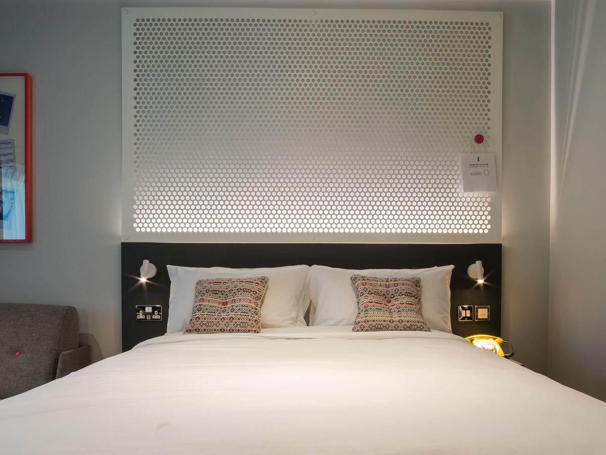 Lodge At Solent Fareham Bagian luar foto