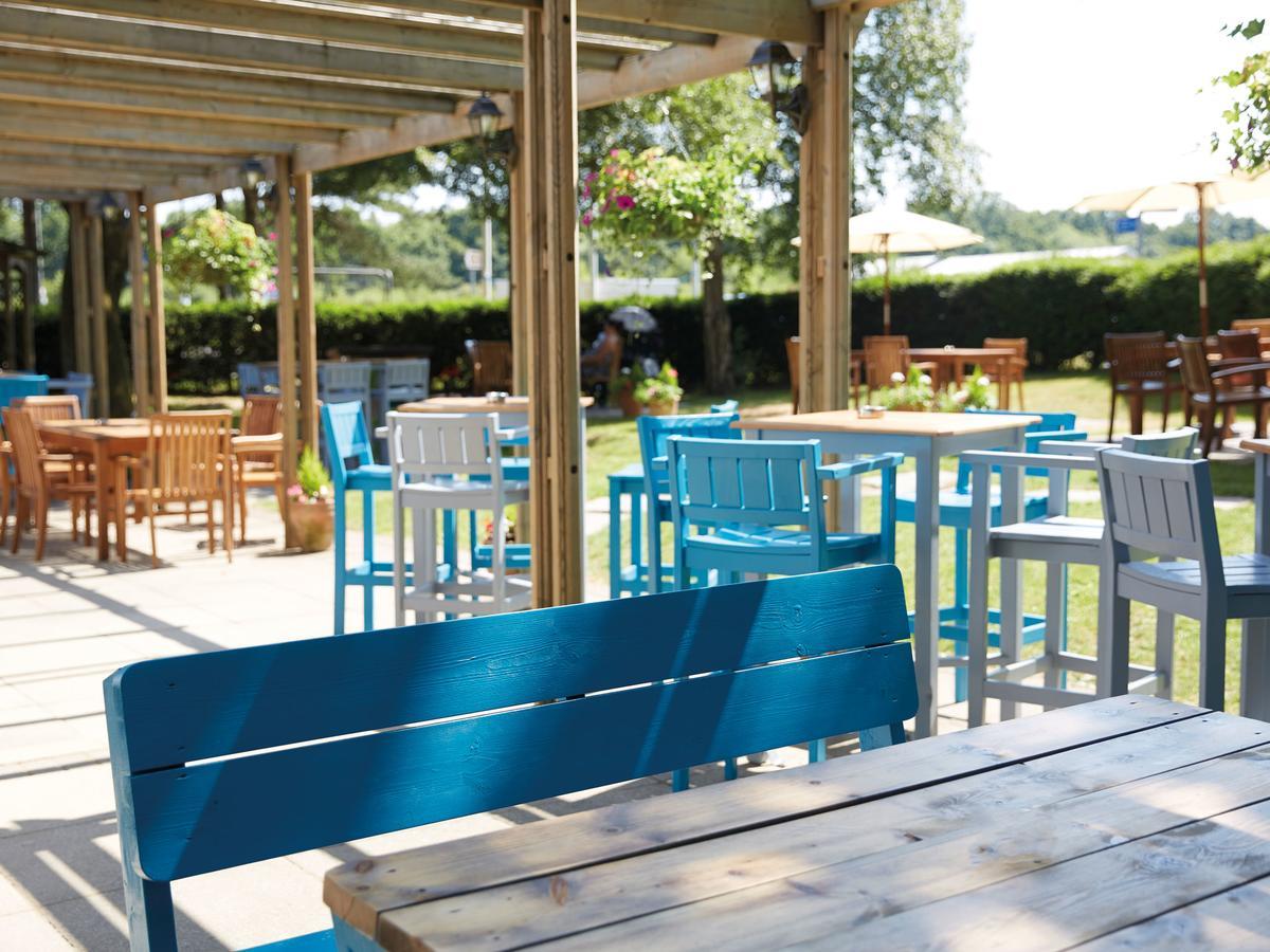 Lodge At Solent Fareham Bagian luar foto